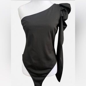 One-Shoulder Black Bodysuit